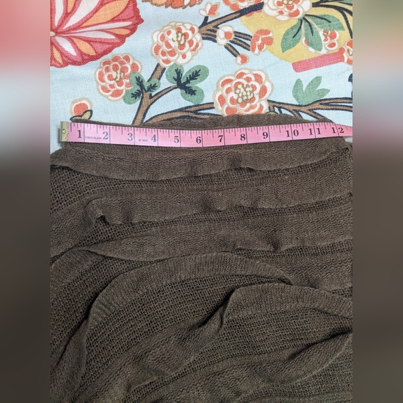 Olive green poncho with fringe OSFM - Picture 2 of 2